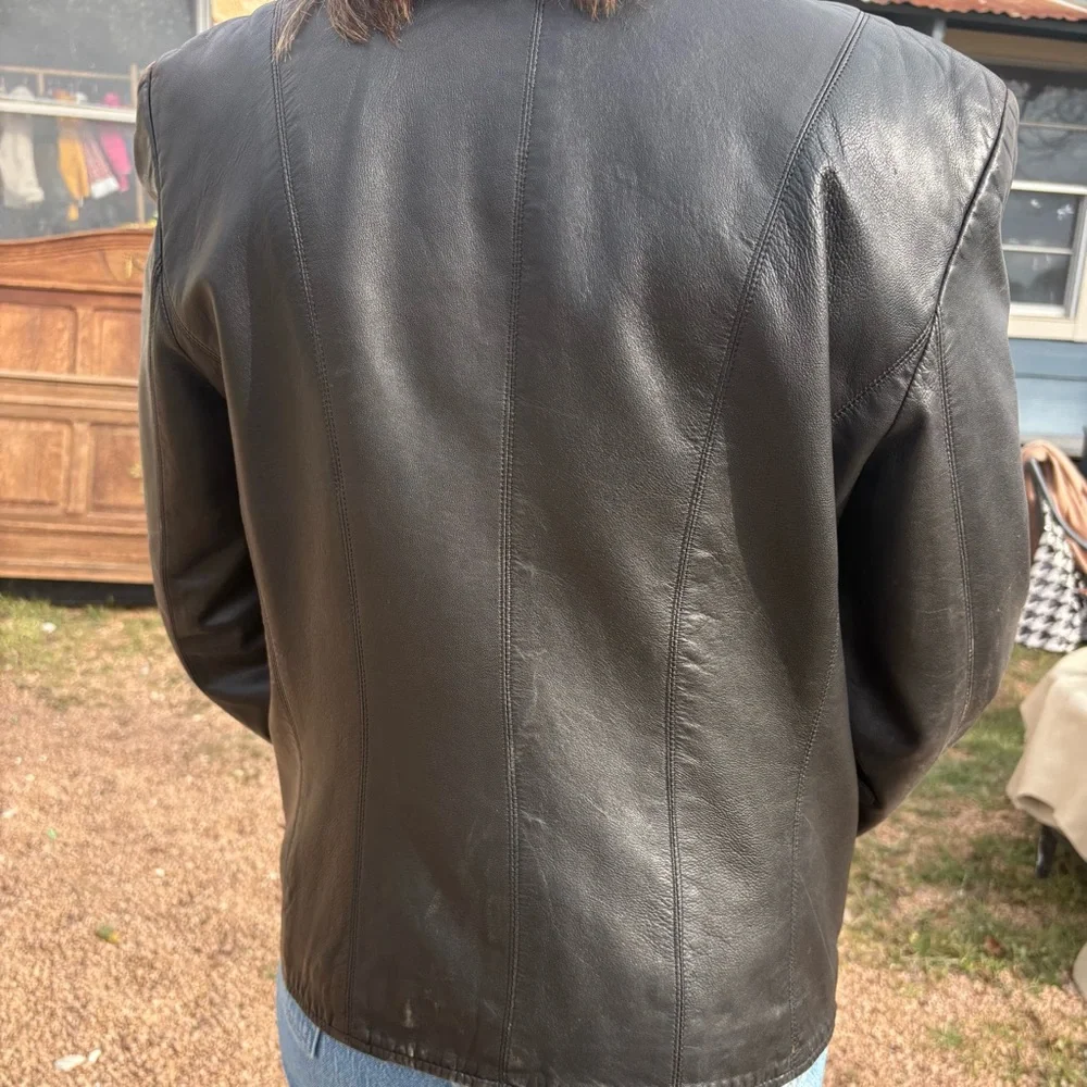 ANN TAYLOR LEATHER JACKET 12 - Picture 5 of 16